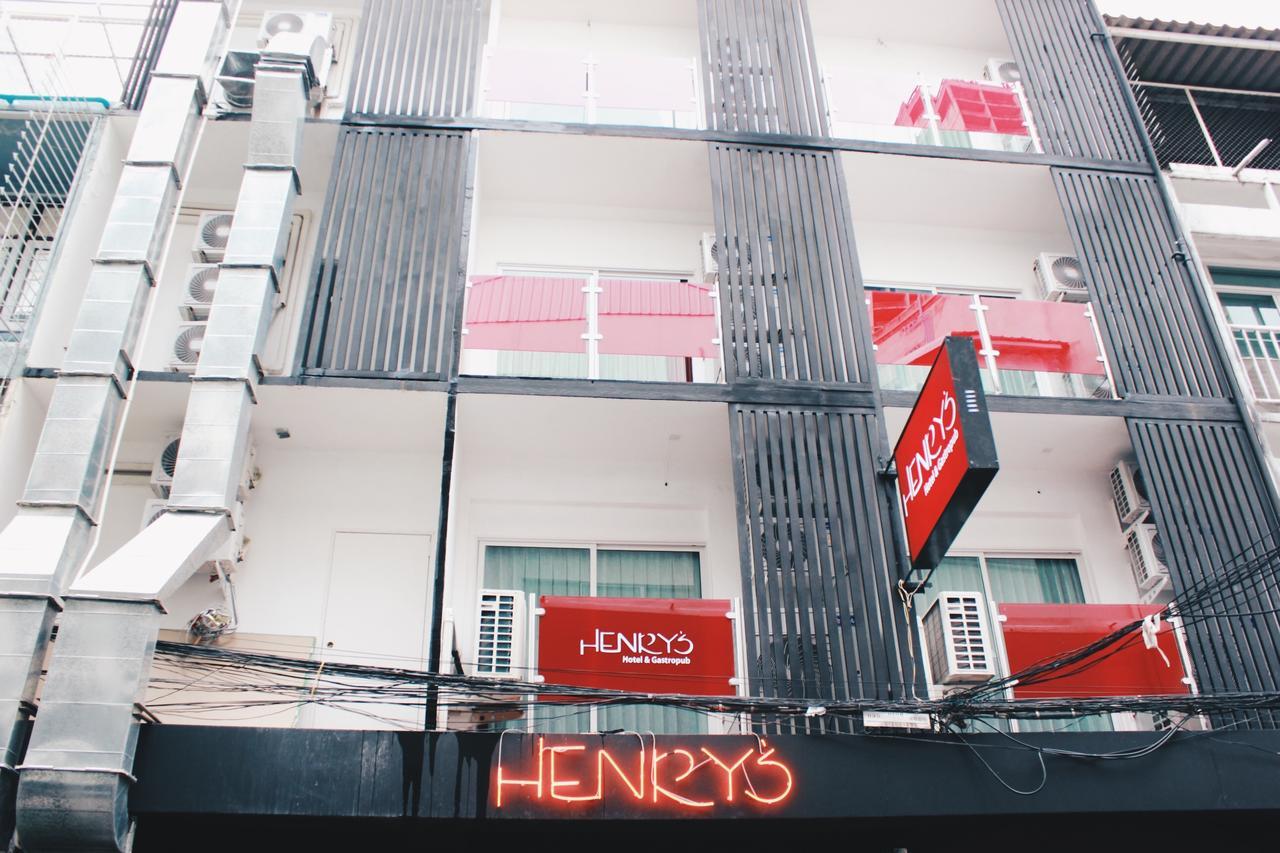 Henry'S Hotel & Gastropub Банкок Екстериор снимка